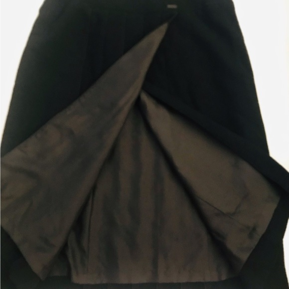 CHANEL Classic Pleated Skirt. - Picture 4 of 10